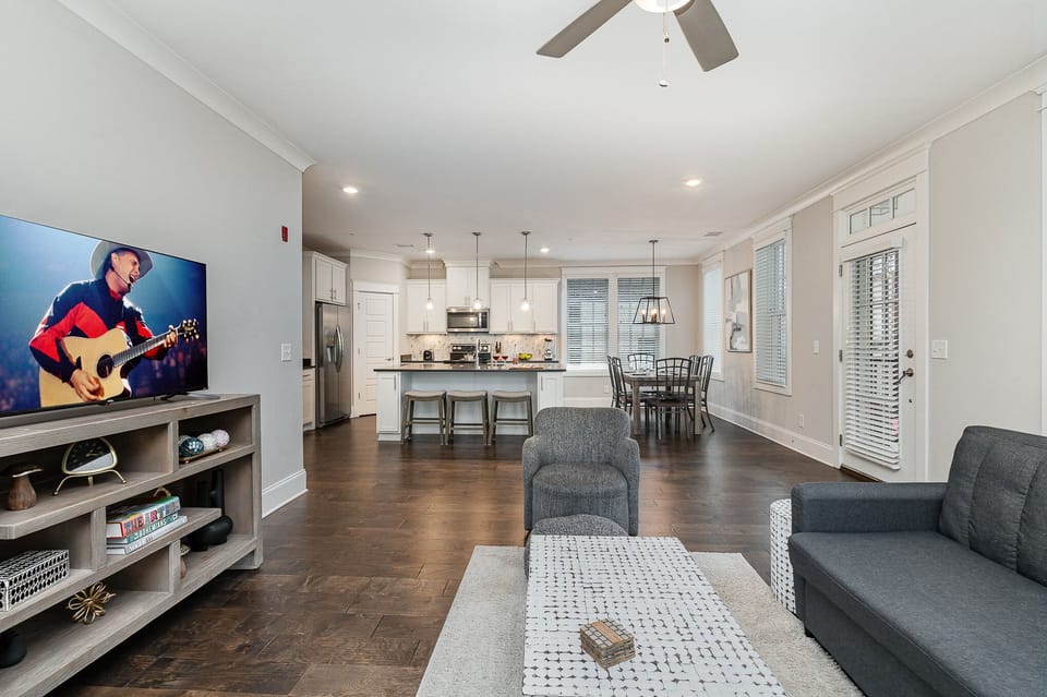Open and inviting living space featuring a Smart TV and cozy furnishings.
