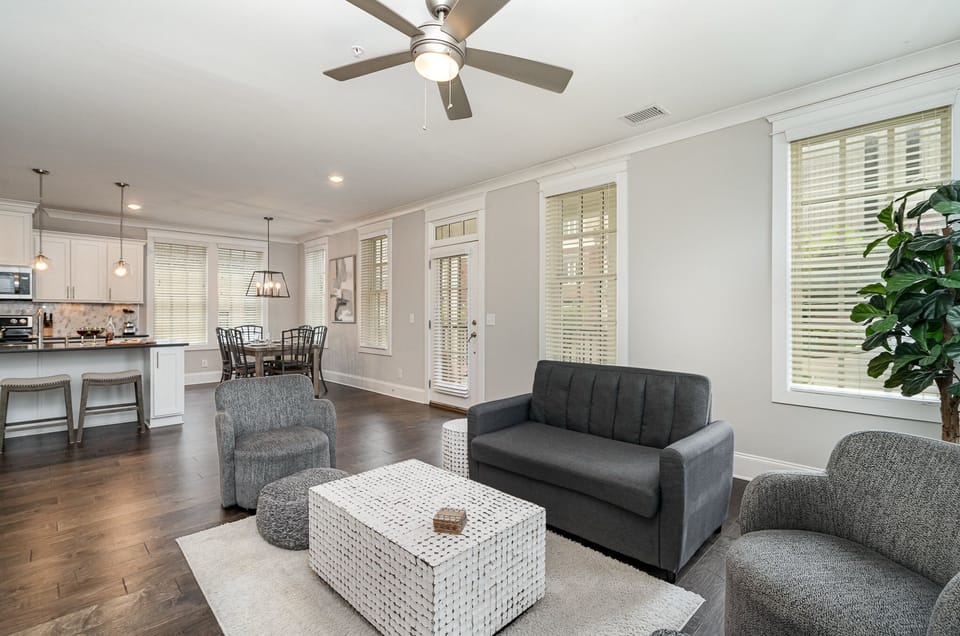 Open and inviting living space featuring a Smart TV and cozy furnishings.