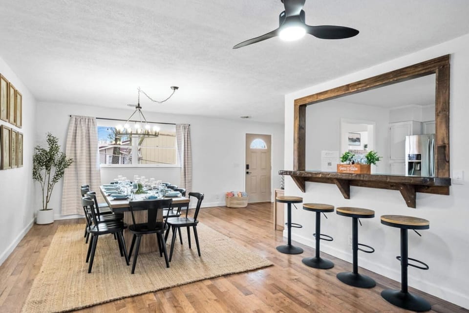 Table and bar seating