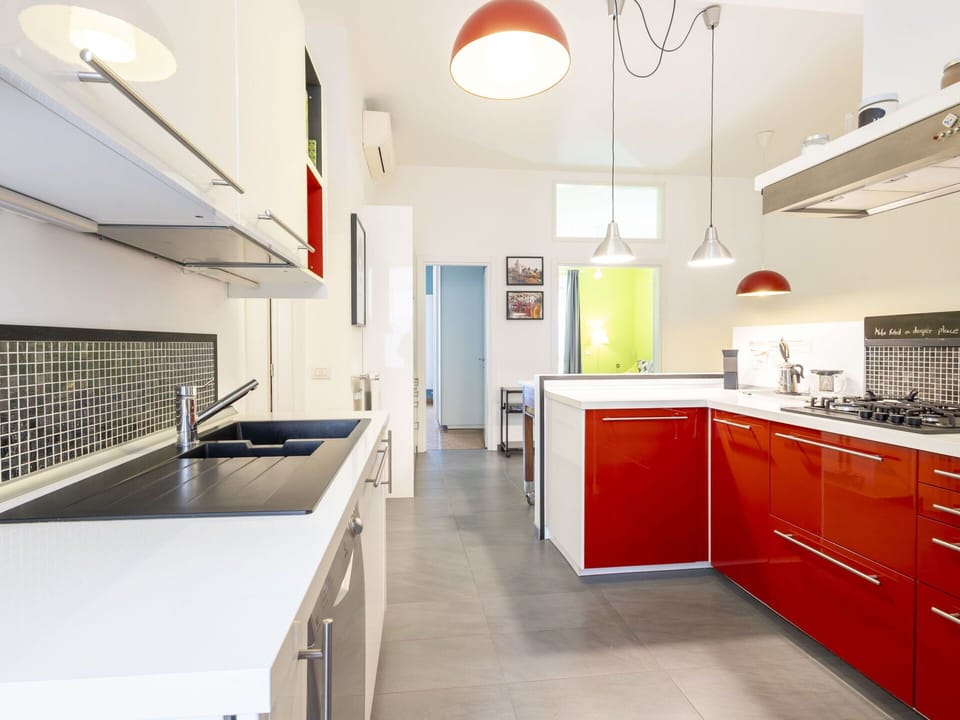 Kitchen, Countertop, Kitchen Appliance, Interior Design, Cabinetry, Flooring, Major Appliance, Ceiling, Furniture, Floor