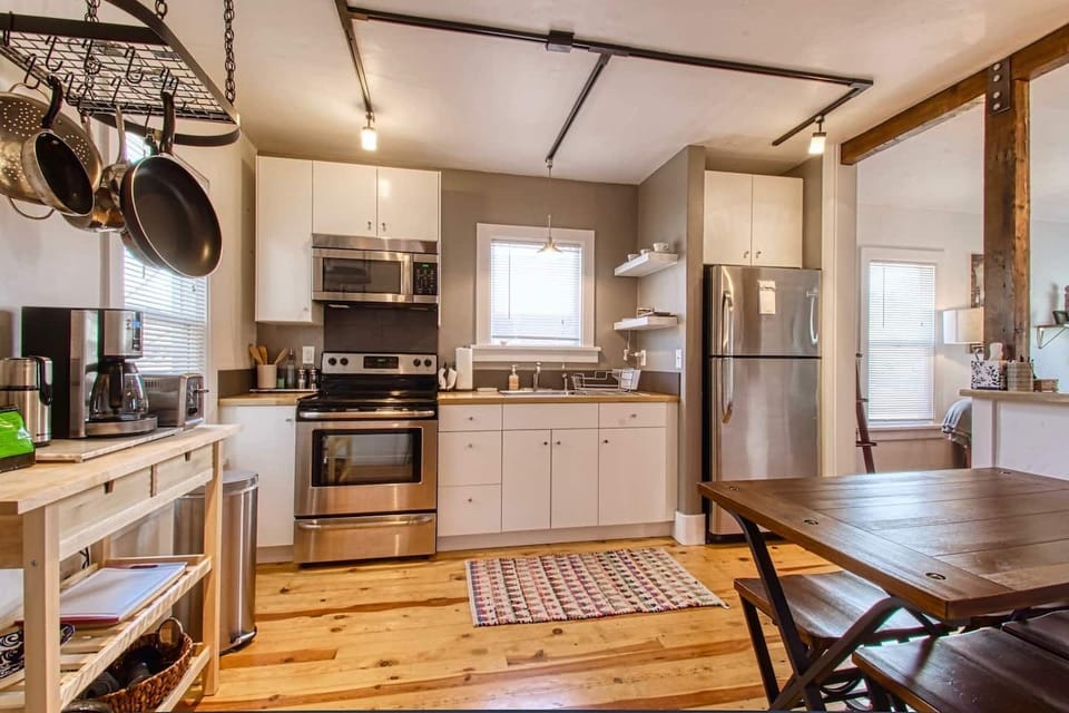Compact, tidy, and stocked, our kitchen has everything you need to create a meal from scratch!