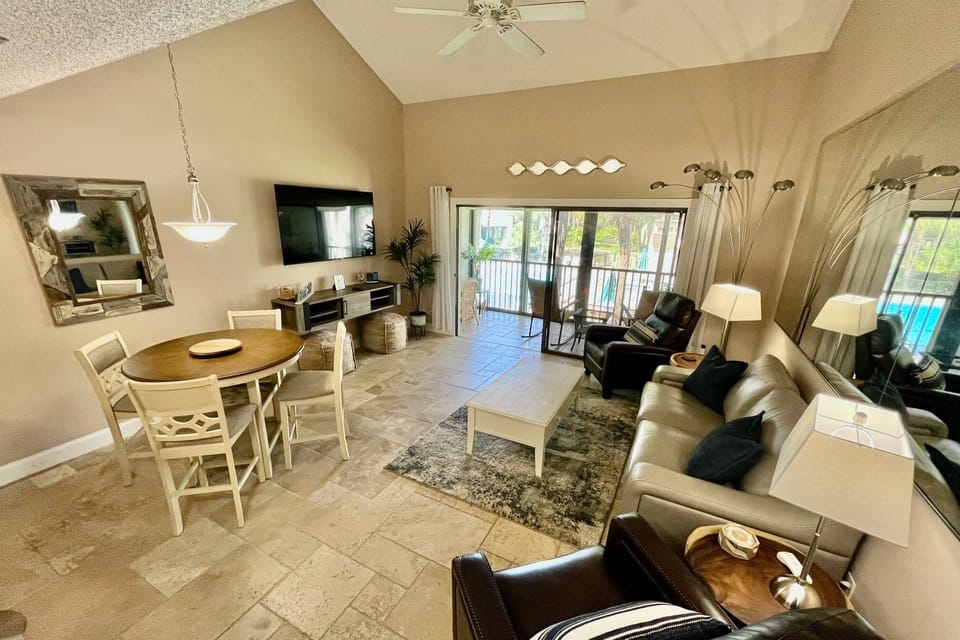 Living / Dining area