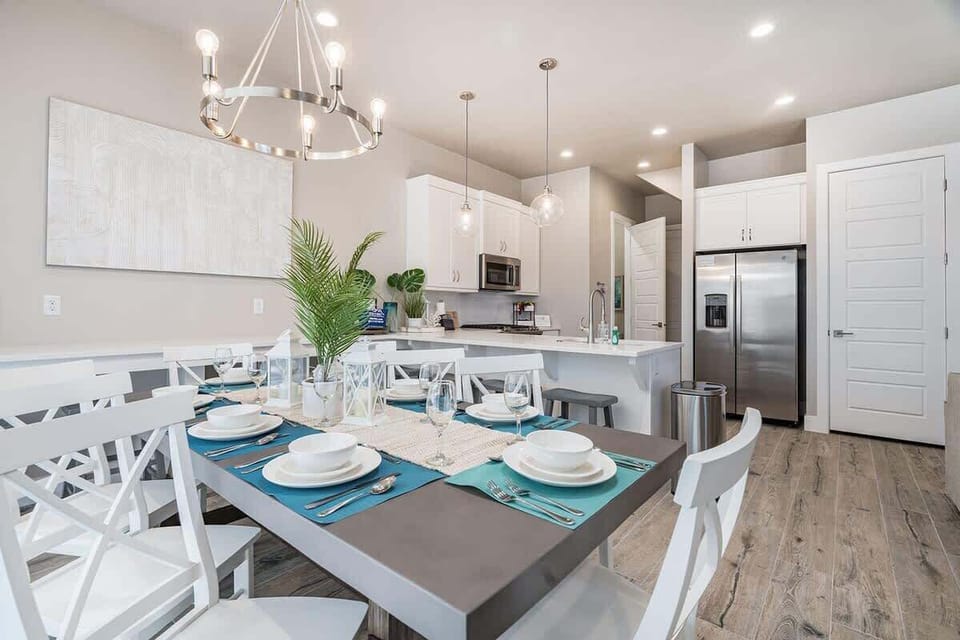 #52 - Gorgeous airy open concept kitchen and dining area