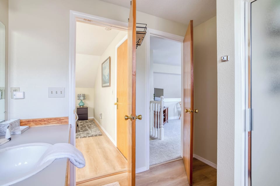 Coastal Charm-130