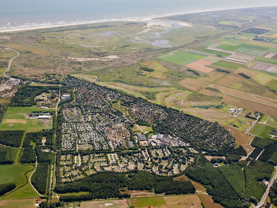 Surroundings [summer] (1-5 km)