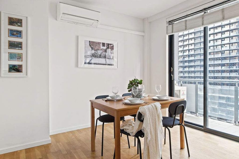 The dining area.