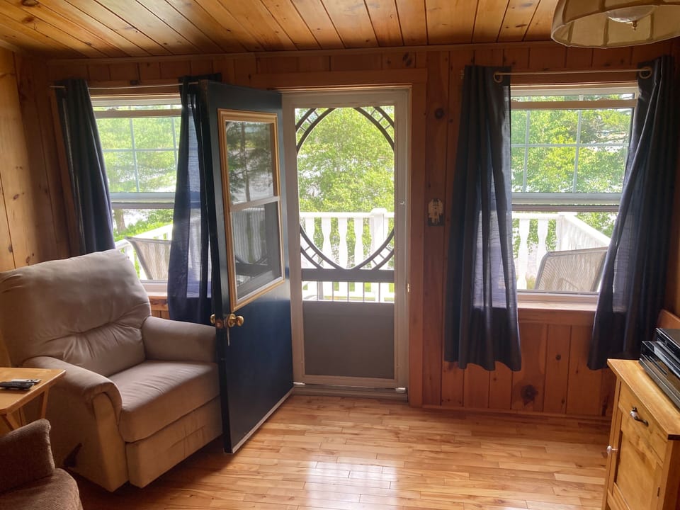 sitting area upstairs