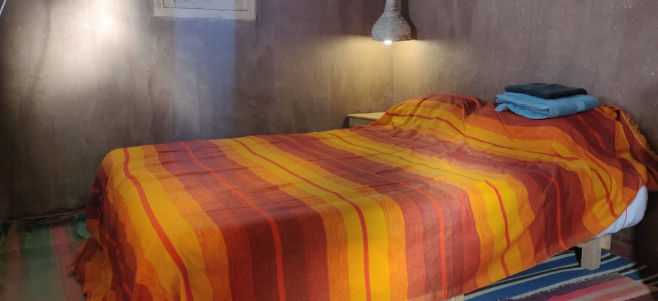 Interior Guest Bedroom - Queen Bed