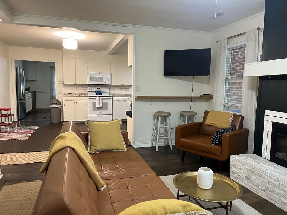 Living Room with Breakfast Bar and Smart TV