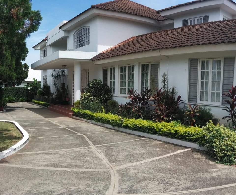 The studio flat is located to the side of our home, it has it's own entrance