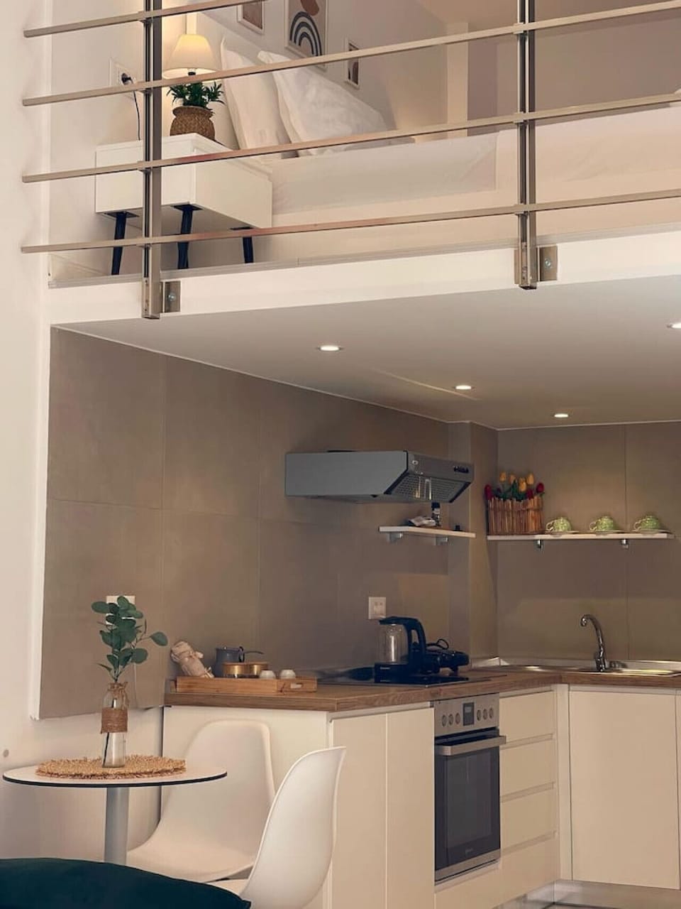Fully-equipped kitchen