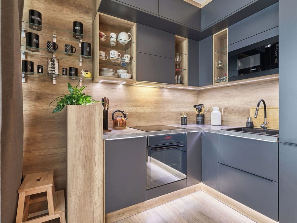 Kitchen Appliance, Kitchen, Furniture, Countertop, Cabinetry, Interior Design, Major Appliance, Home Appliance, Flooring, Wood