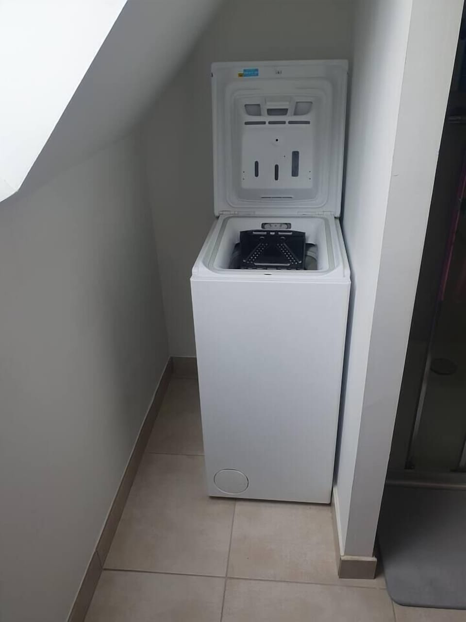 9aaa1de4 7c2b 4542 80f5 70a8d74b56fa