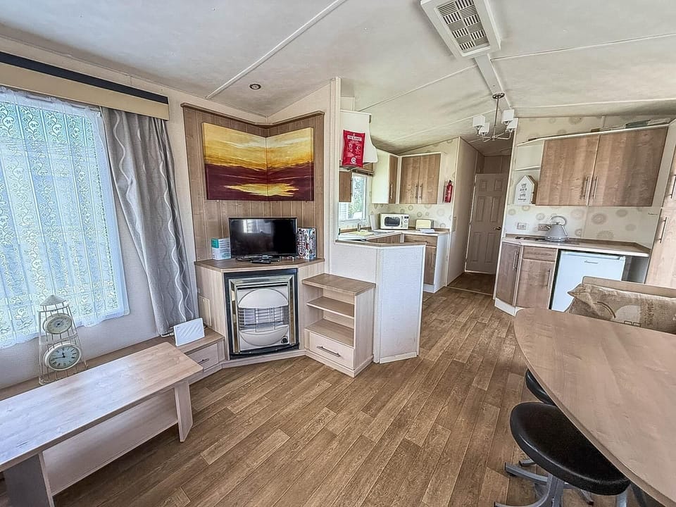 last minute caravan holidays
