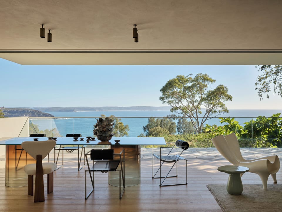 stunning views of the Barrenjoey lighthouse and Boudi National Parks. 