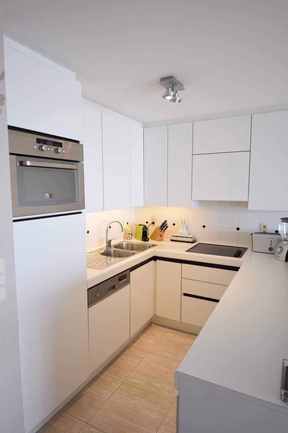 Well equipped kitchen