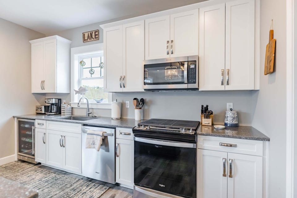 Modern stainless appliances, coffee bar, and everything you need for delicious home-cooked meals.