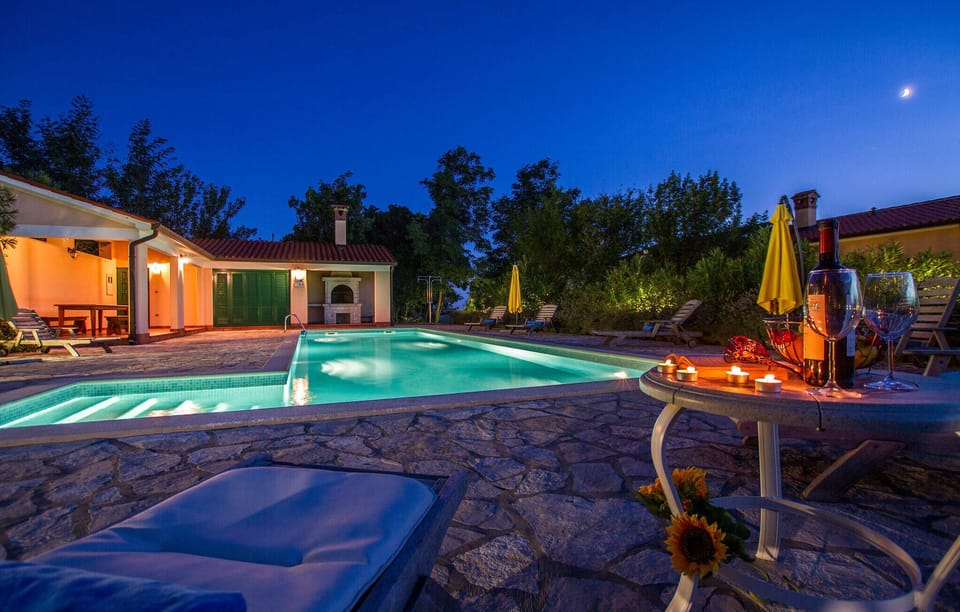 pool