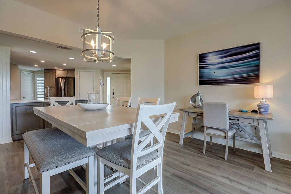 Dining Area & Work Station