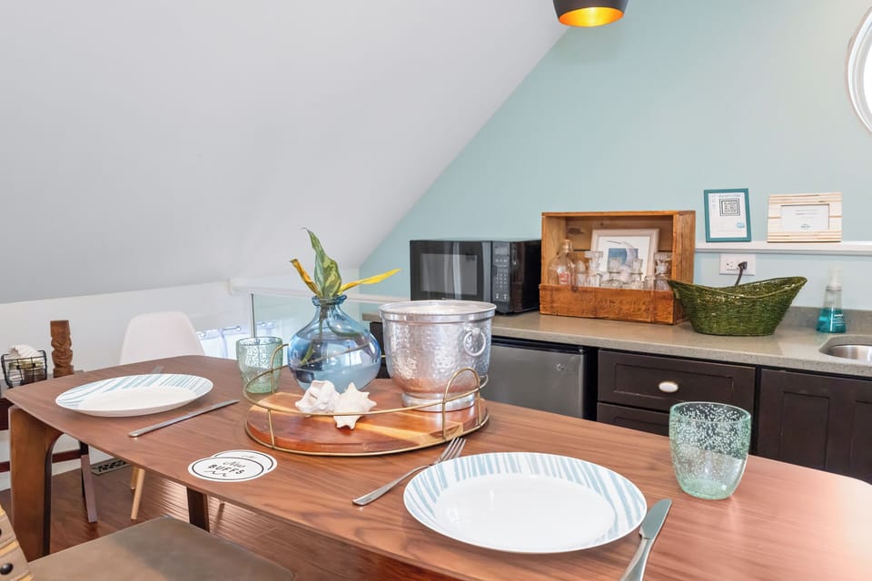 Efficiency kitchen with toaster oven, microwave and mini fridge
