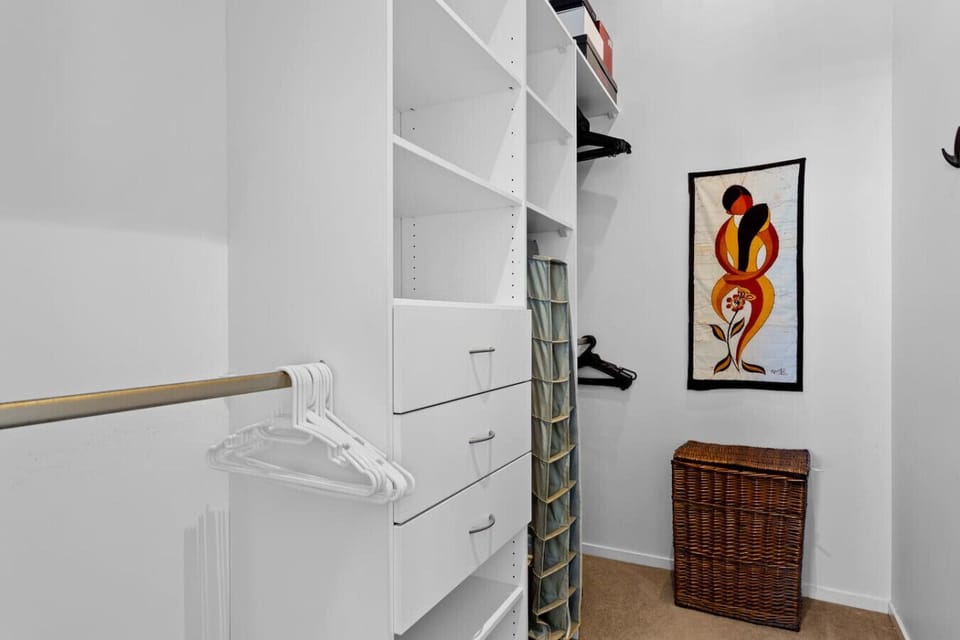 Walk in wardrobe