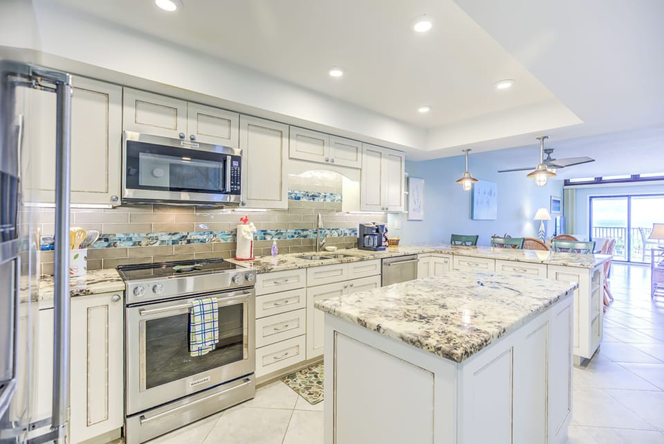 Open Kitchen with Island