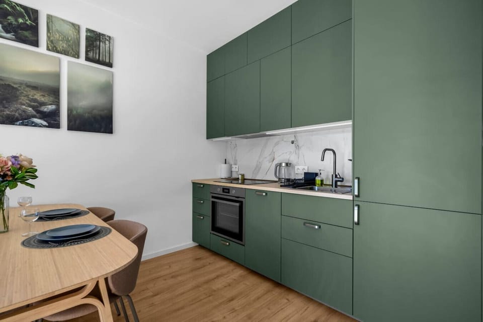 Kitchen | Book Now with RENTUJEMY.COM