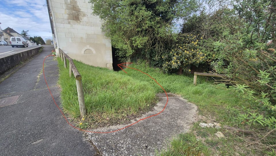 Access path to key box