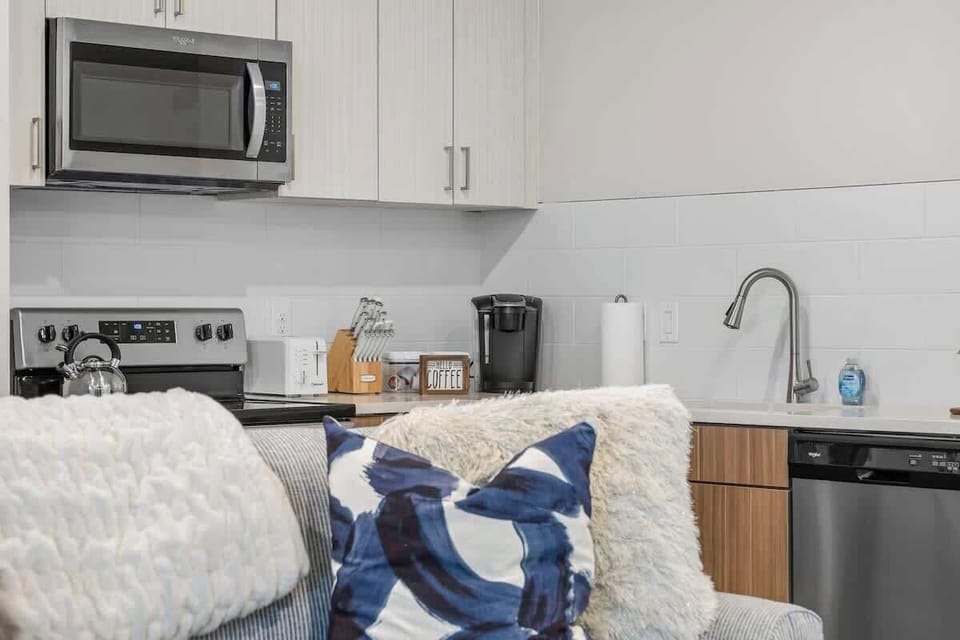 Modern appliances meet stylish decor—cook up memories in Nashville’s vibrant heart!

