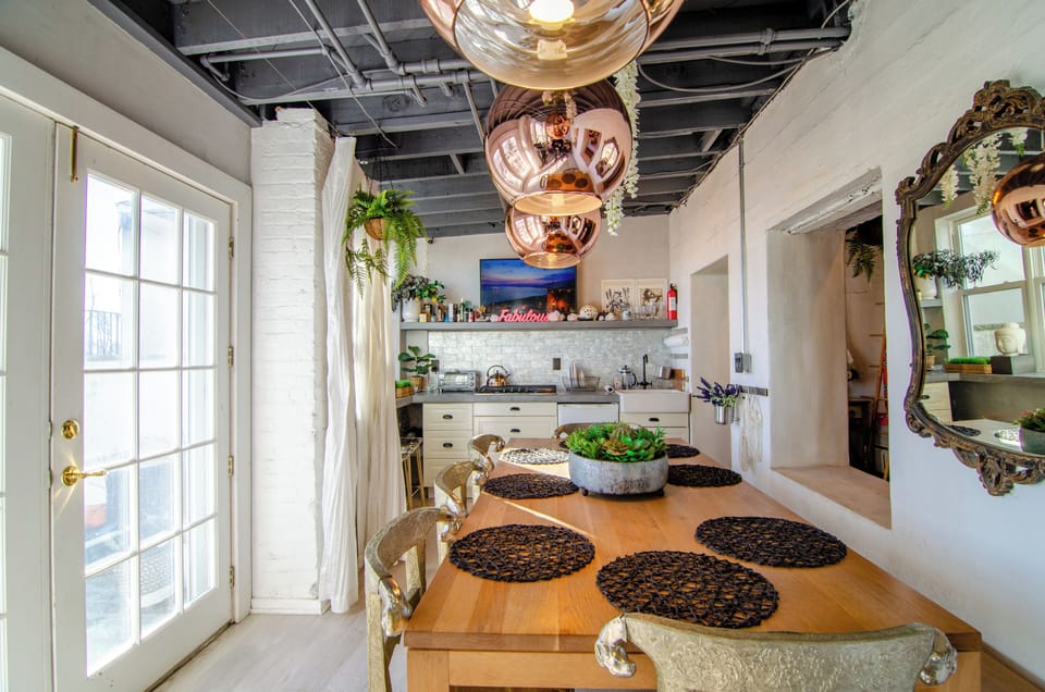 Charming dining room with floral design