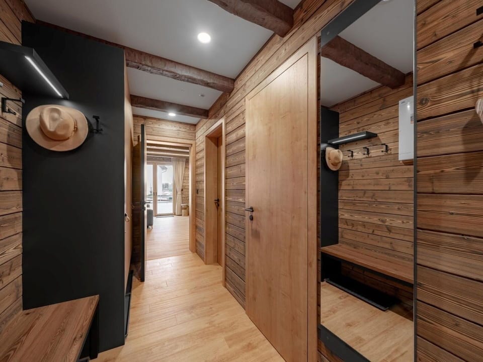 Flooring, Wood Flooring, Wood, Floor, Interior Design, Home, Hardwood, Wood Stain, Plank, Laminate Flooring