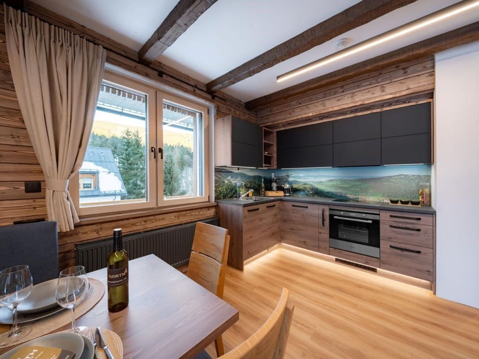 Wood, Flooring, Interior Design, Wood Flooring, Floor, Kitchen, Room, Wood Stain, Hardwood, Ceiling