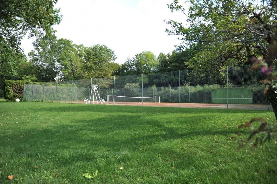 Sport court