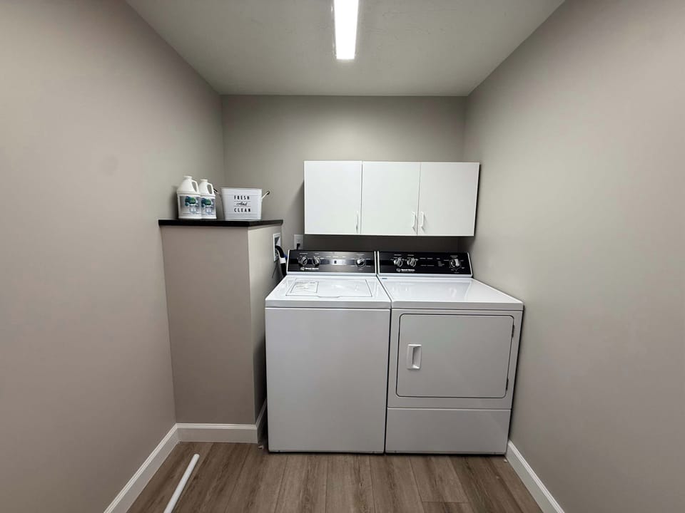 Laundry in King + TwinXL Room
