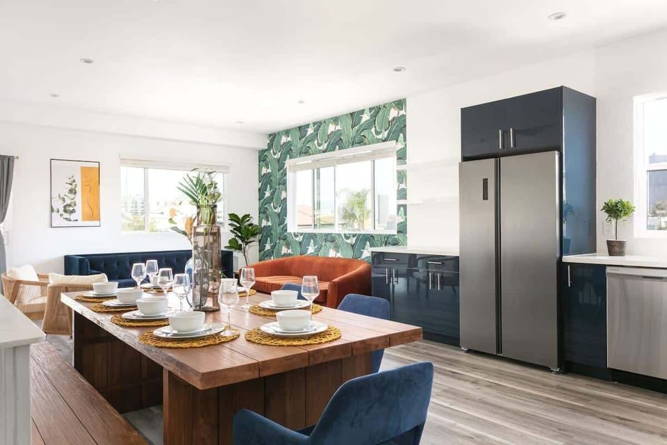 Elegant Dining Area