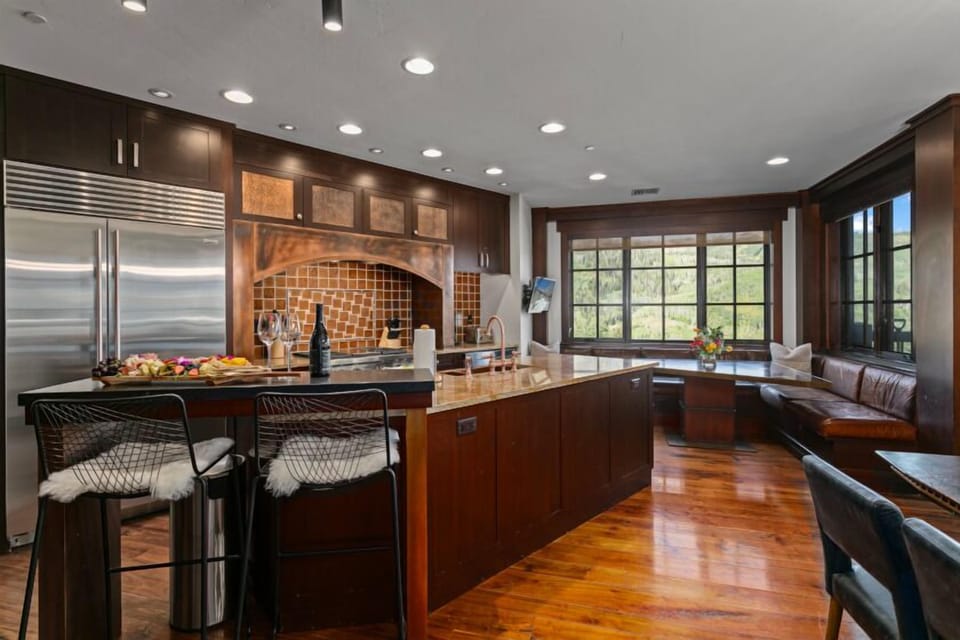 Indoors, Hardwood, Kitchen, Floor, Flooring