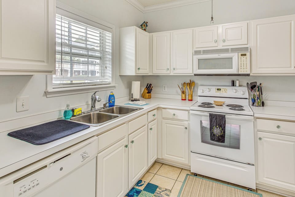 Kitchen | Cooking Basics | Drip Coffee Maker