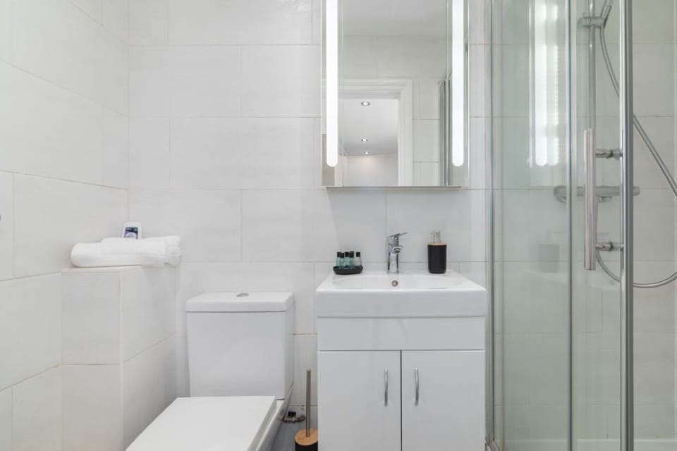 Bathroom Freshen up in a sleek, well-stocked bathroom with soft towels