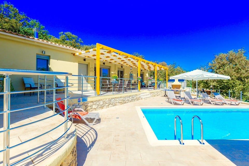 Holiday Home Exterior [summer]