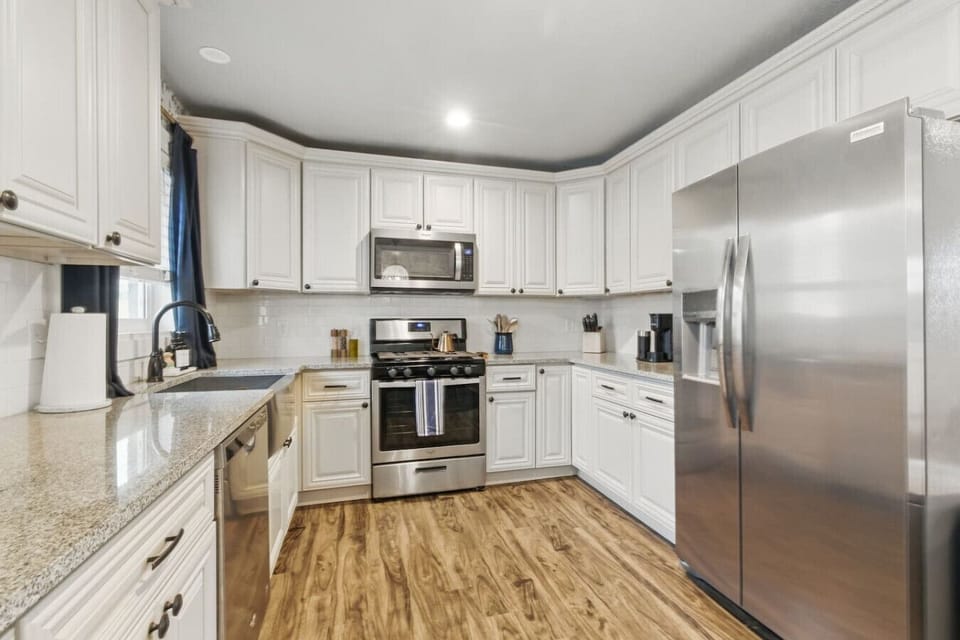 Fully stocked kitchen with new appliances