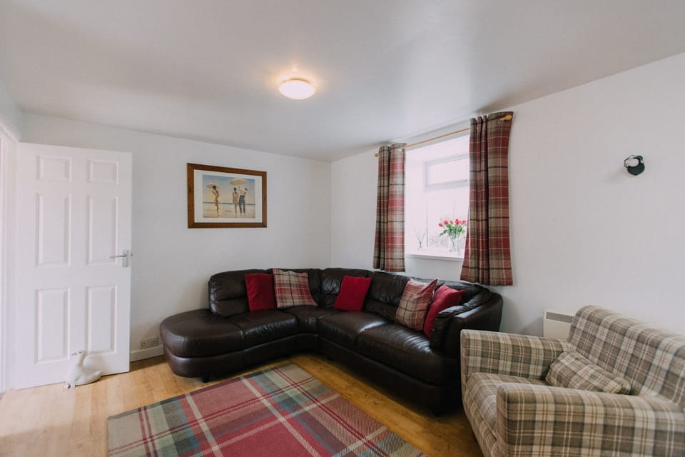 The Carthouse lounge at Trevalgan Farm Holidays