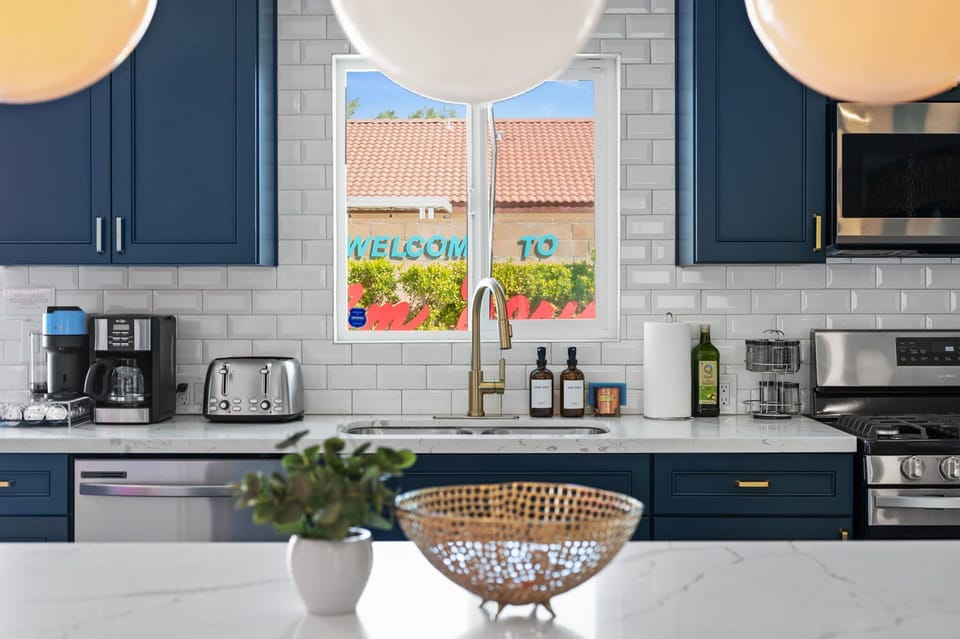 Kitchen Island View