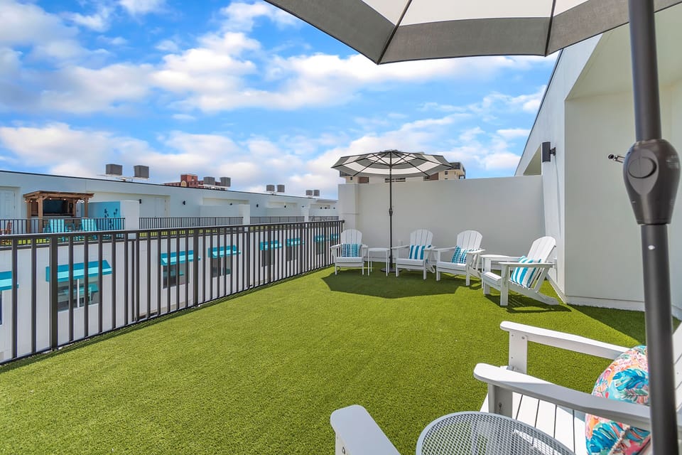 Welcome to Azul! Brand new townhome with private rooftop deck