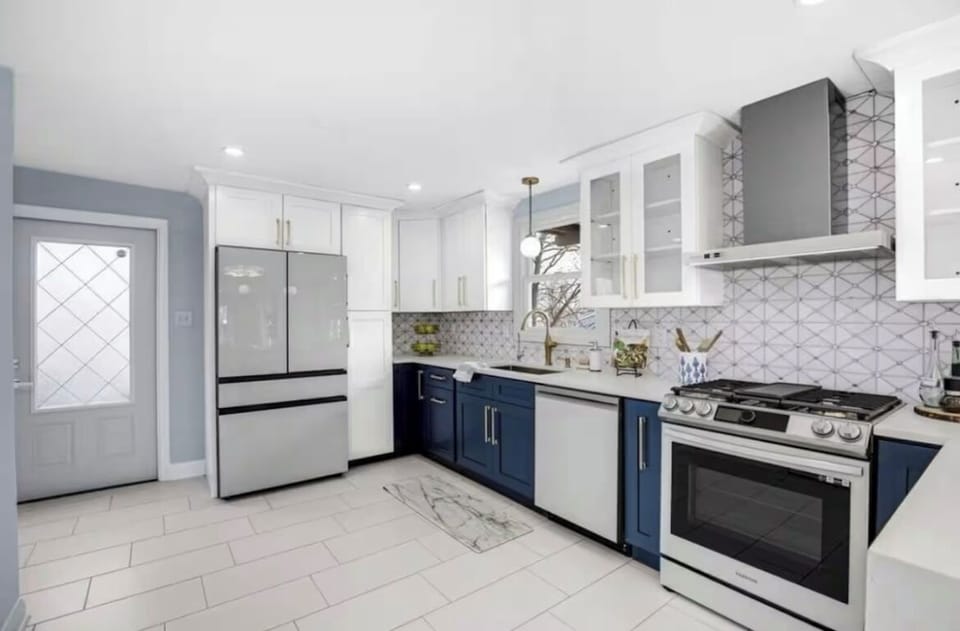 Luxury Kitchen with Top of the line appliances