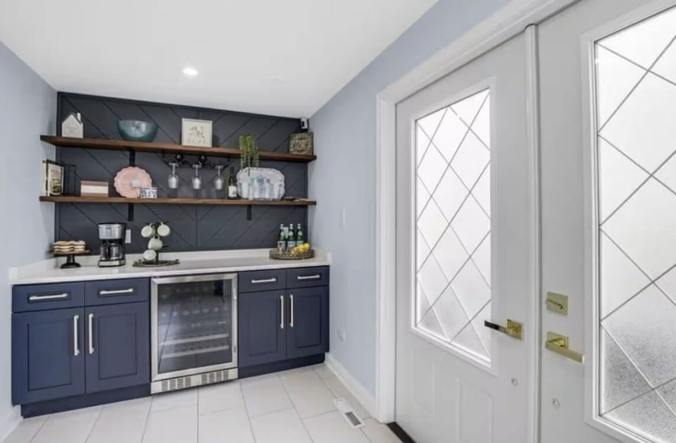 Kitchen Wet Bar