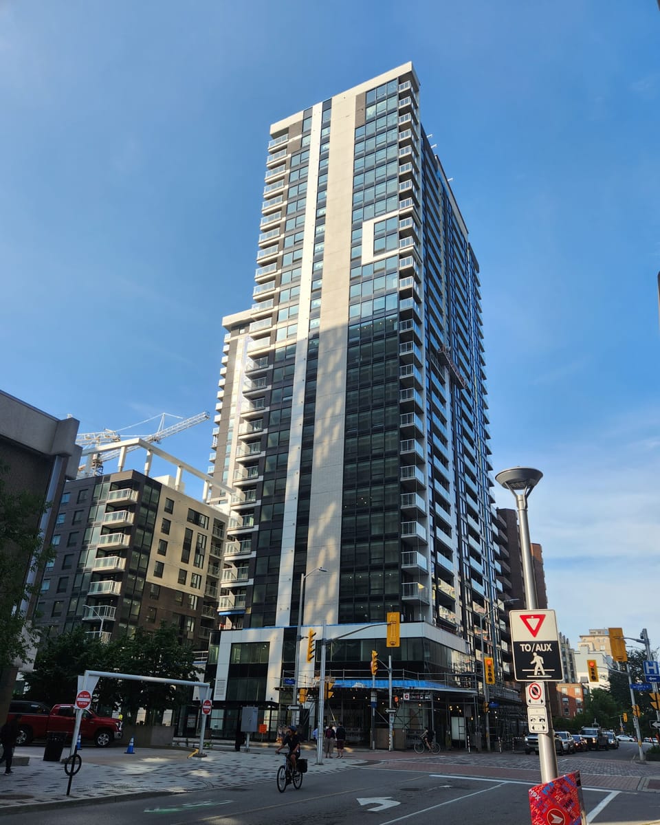 340 Queen St