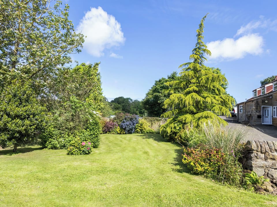 Garden | Rigg Farm Cottage, Stainsacre, near Robin Hood&rsquo;s Bay
