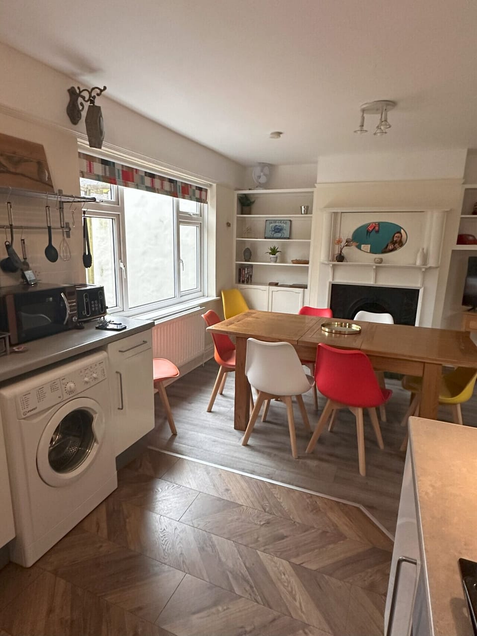 Kitchen and Dining Area -Washing Machine - Dish Washer - Dining Table for up to 8 people