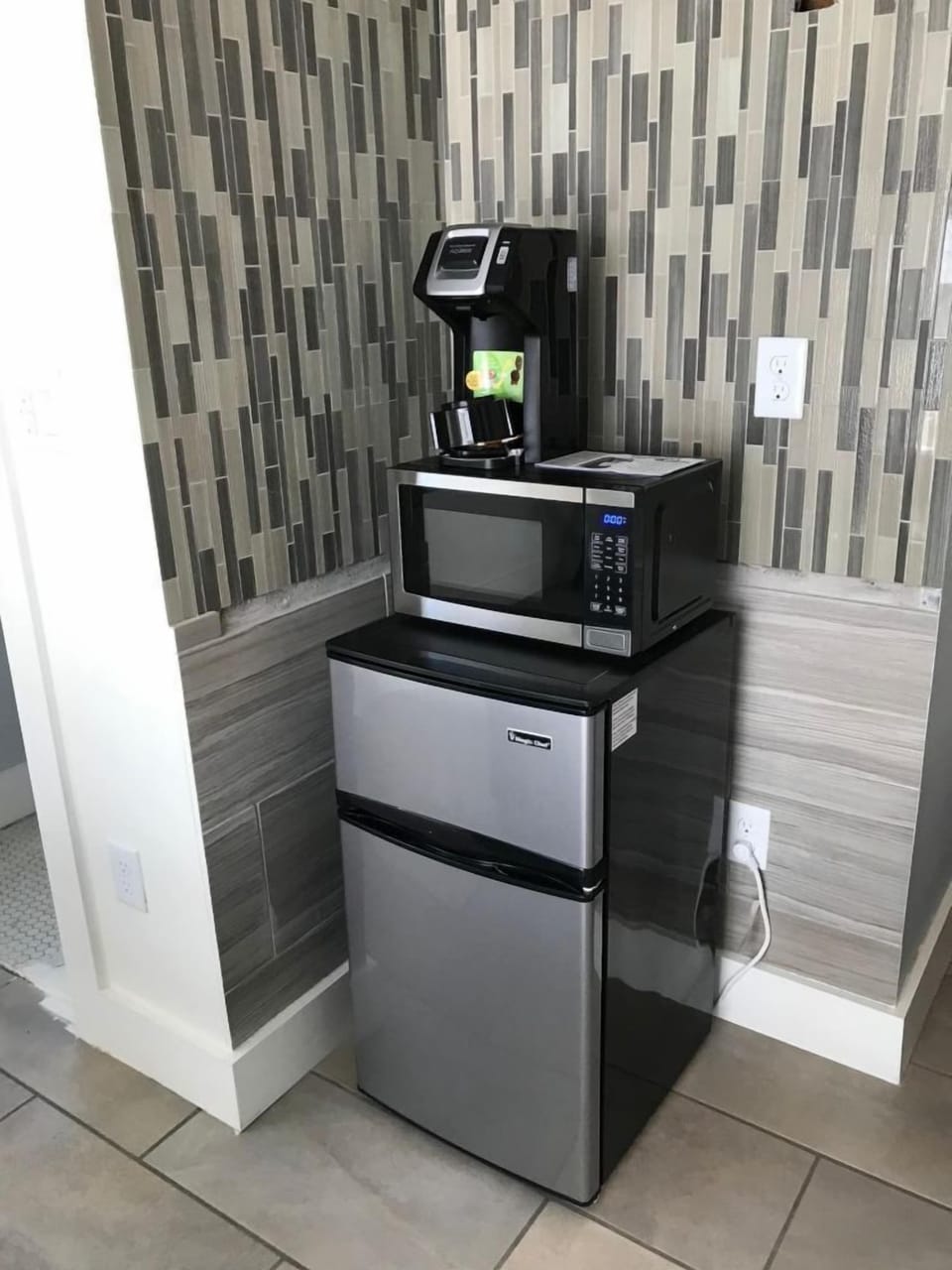Mini fridge, K-cup coffee make & microwave.