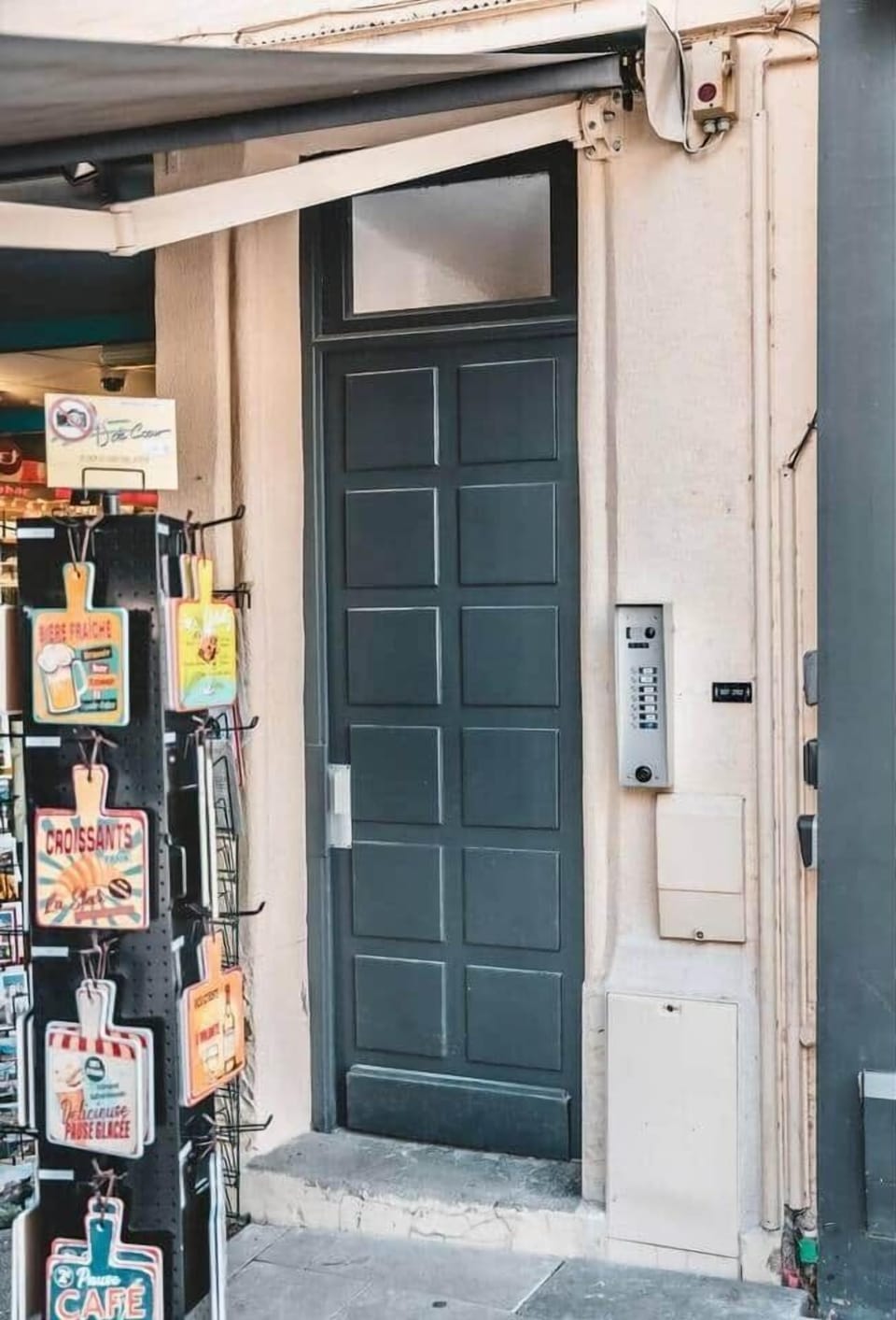 The entrance door with the intercom.